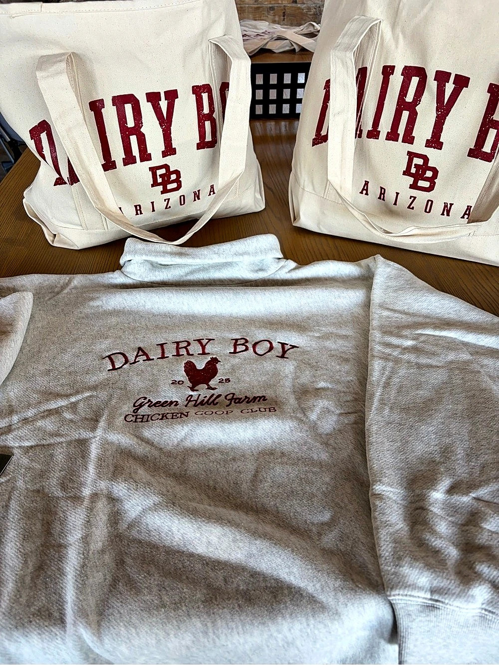 New hard to get exclusive Arizona Dairy Boy grey sweat set brand new with tags n